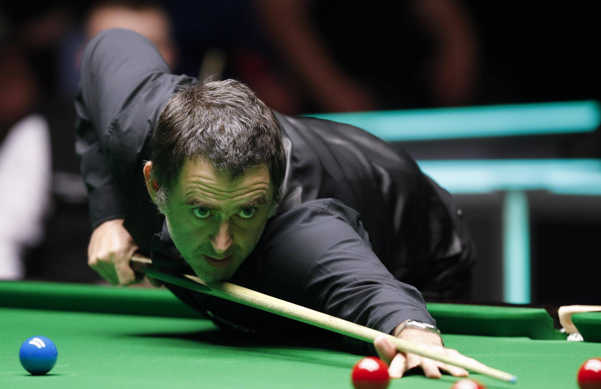 他能够在赛 他能够在赛