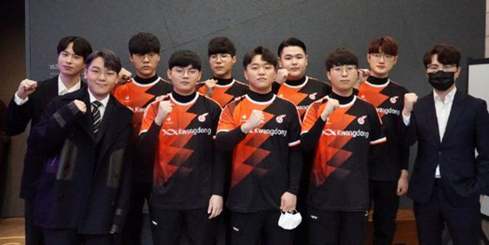 早已在世界 早已在世界