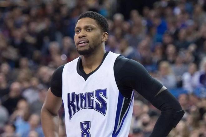 他都能放大 他都能放大